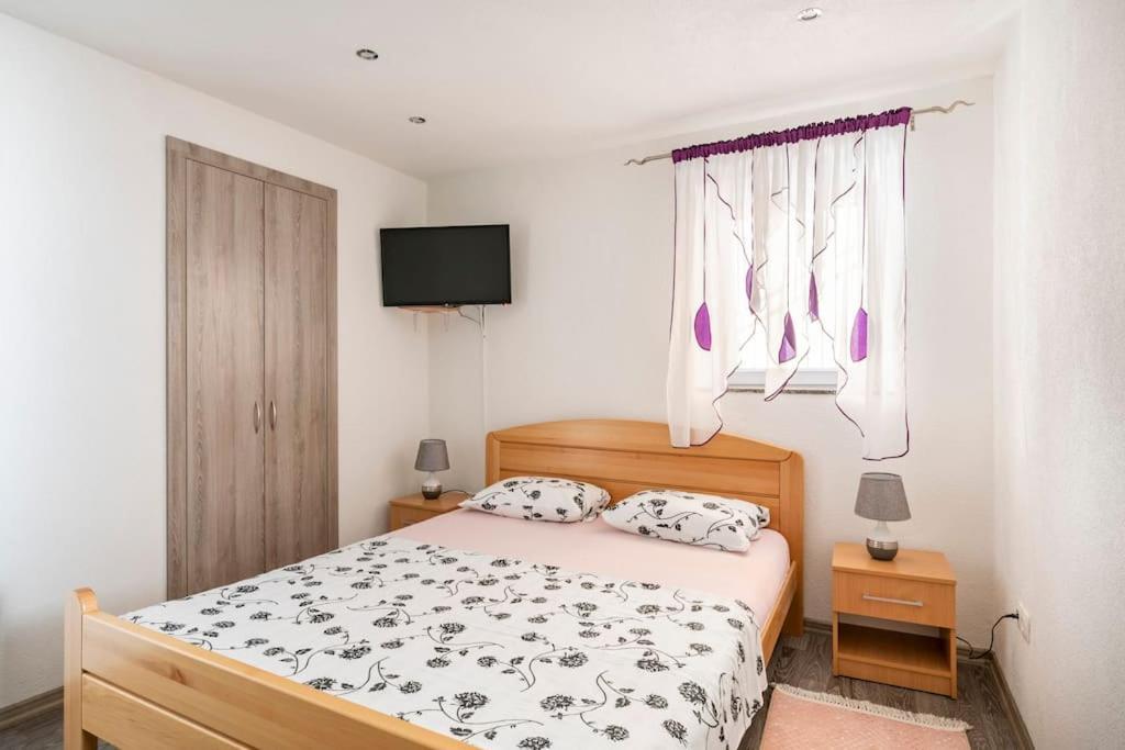 Studio Apartment Grgic Šibenik Exterior foto