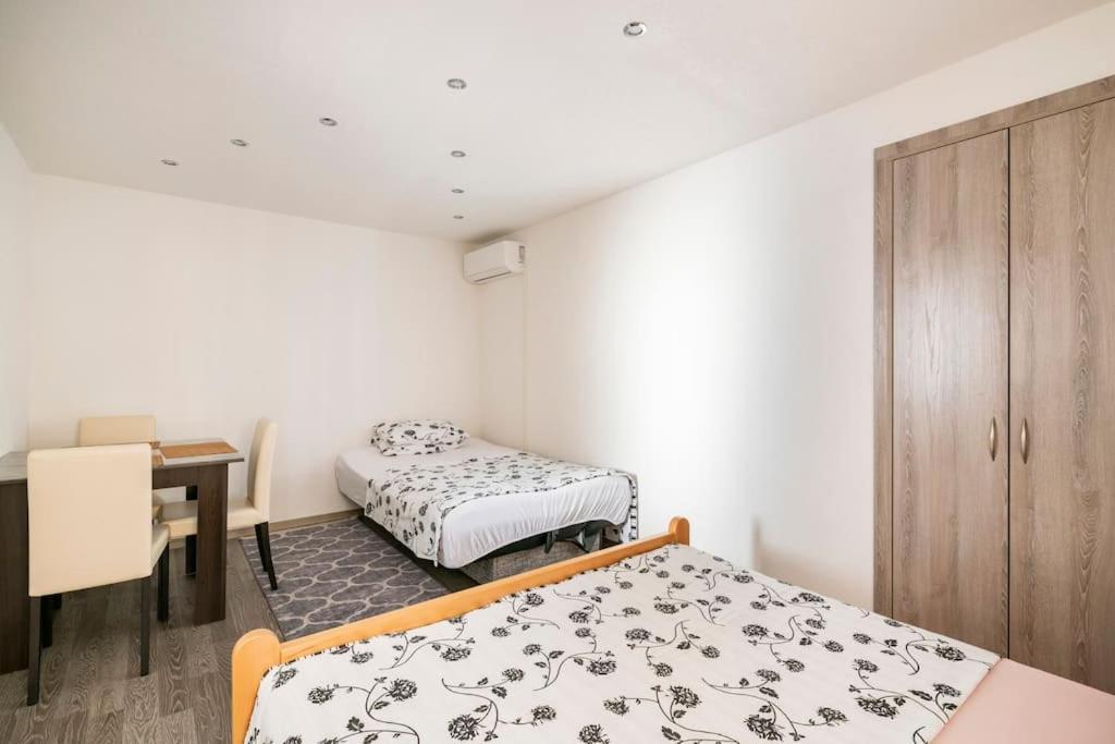 Studio Apartment Grgic Šibenik Exterior foto